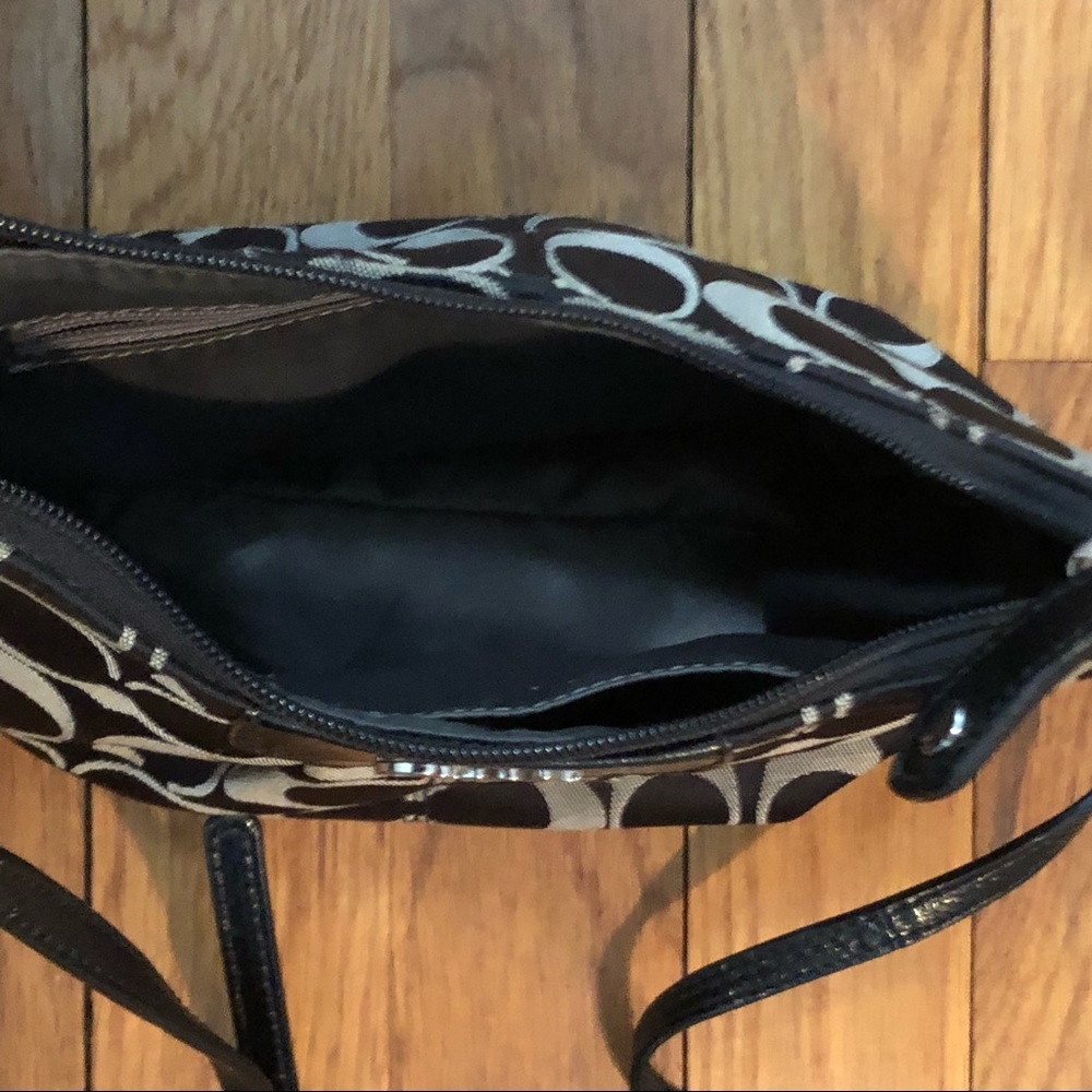 Coach Purse with Adjustable Strap - Picture 3 of 3